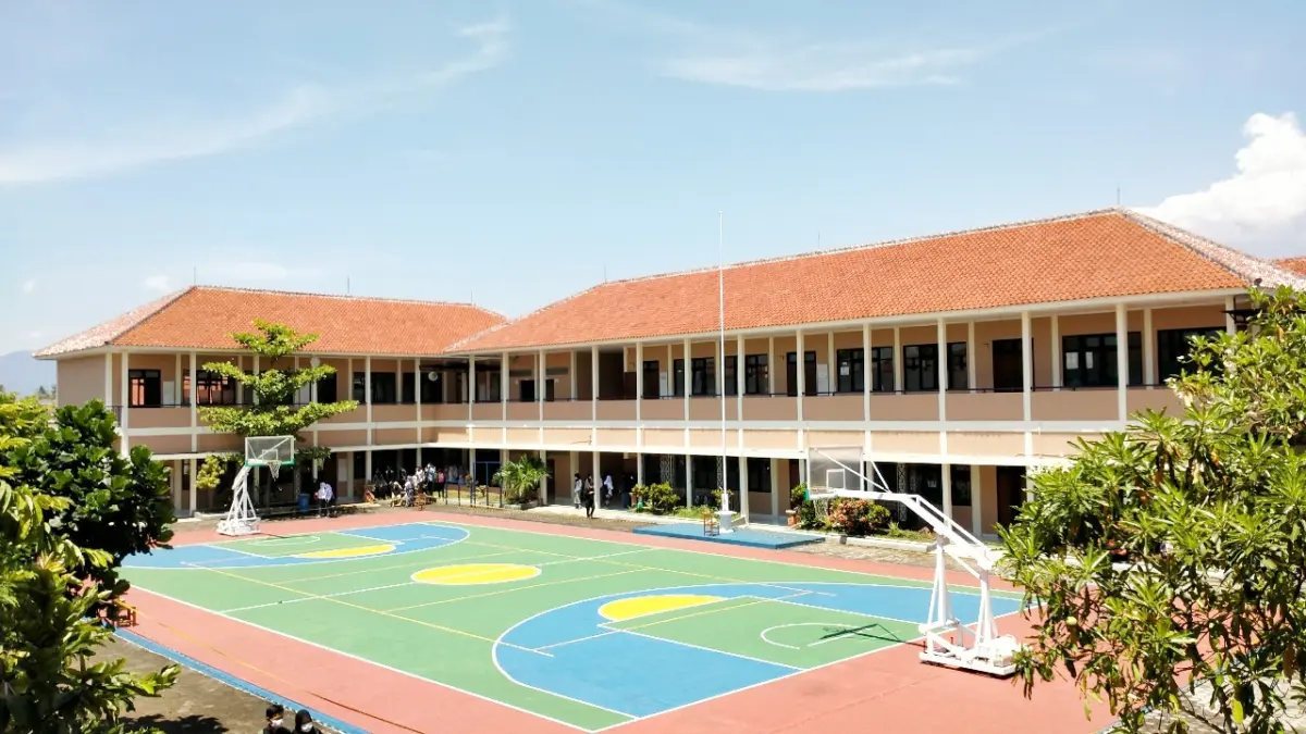 ISTIMEWA