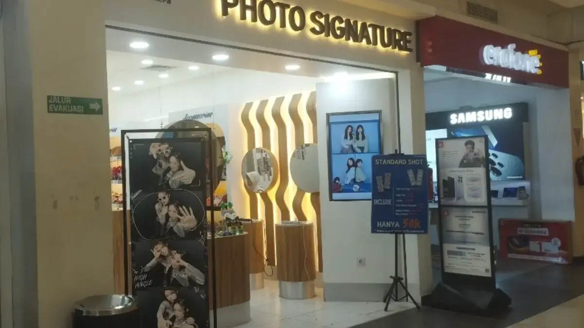 Photo Signature Karawang Central Plaza