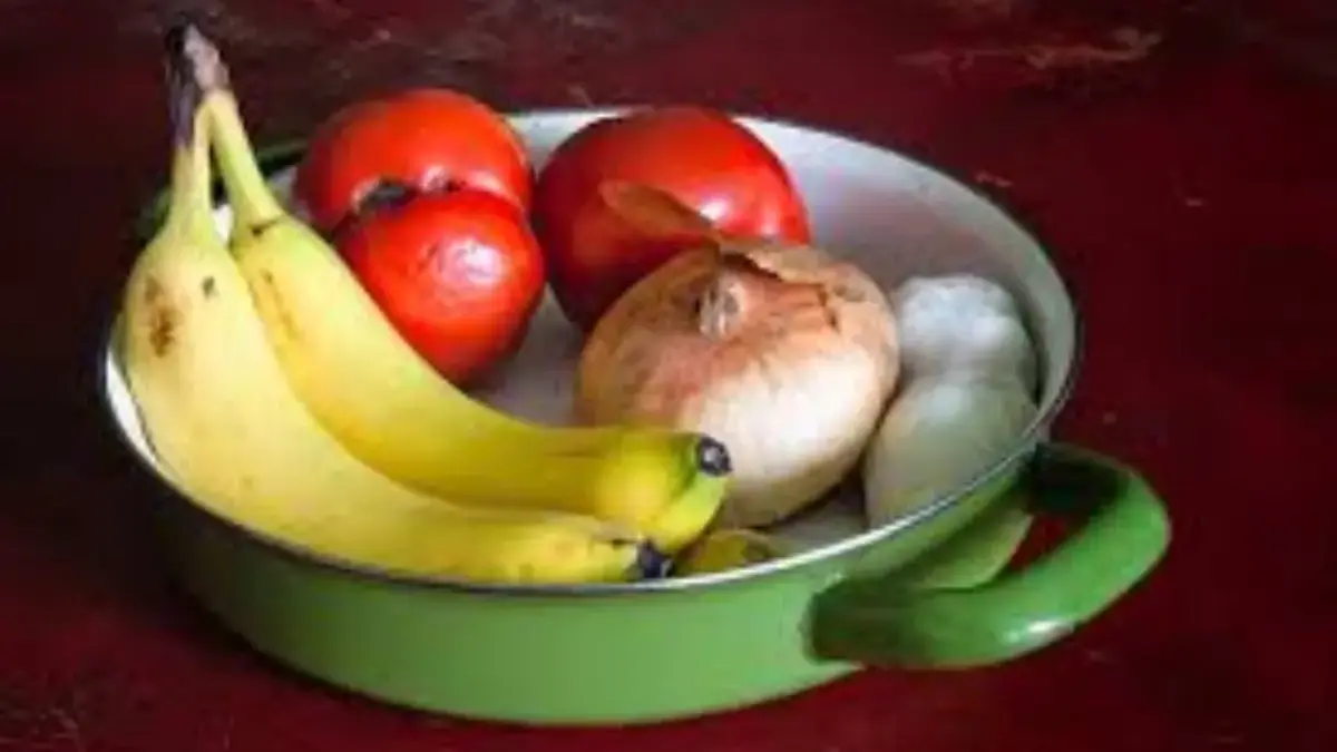 Bawang Bikin Nangis dan Pisang Bikin Happy