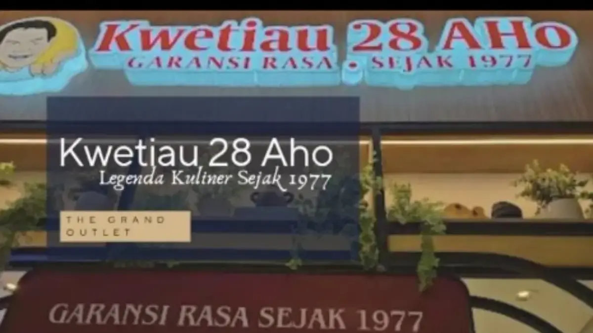 Kwetiau 28 Aho di The Grand Outlet