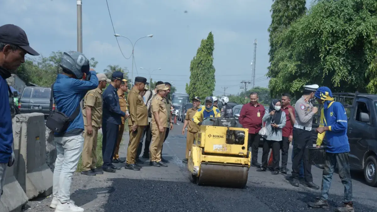 Bupati aep