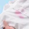 Trik menghilangkan noda luntur pada baju putih