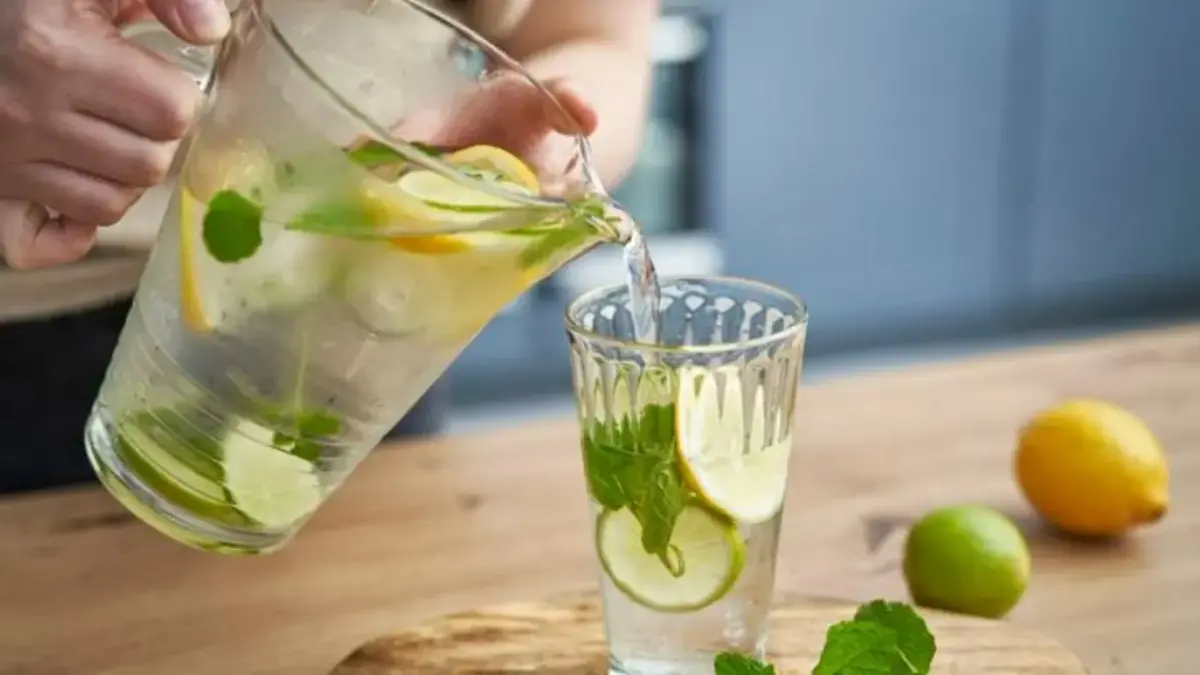 Tujuh Khasiat Minum Air Lemon Saat Perut Kosong di Pagi Hari.