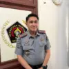 Kepala Lapas Kelas IIA Karawang, Christo Toar,