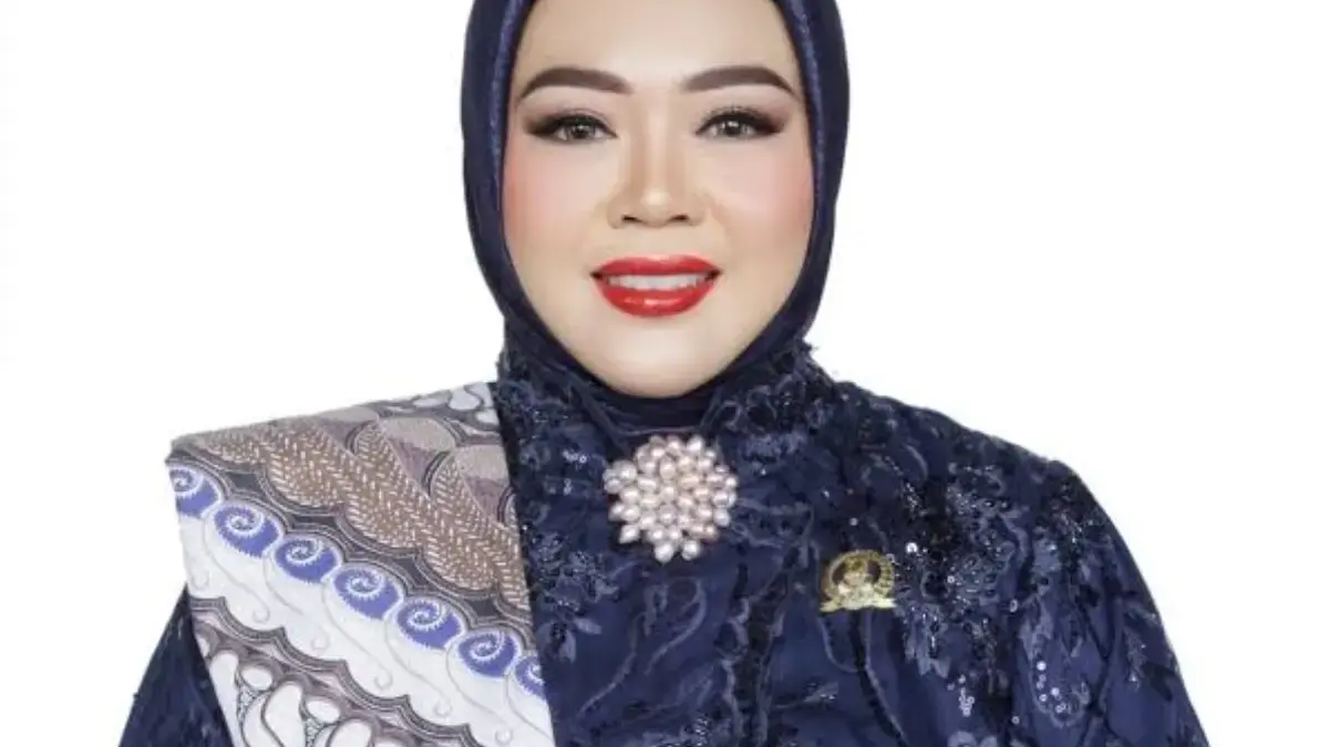 Neneg Siti Fatimah.