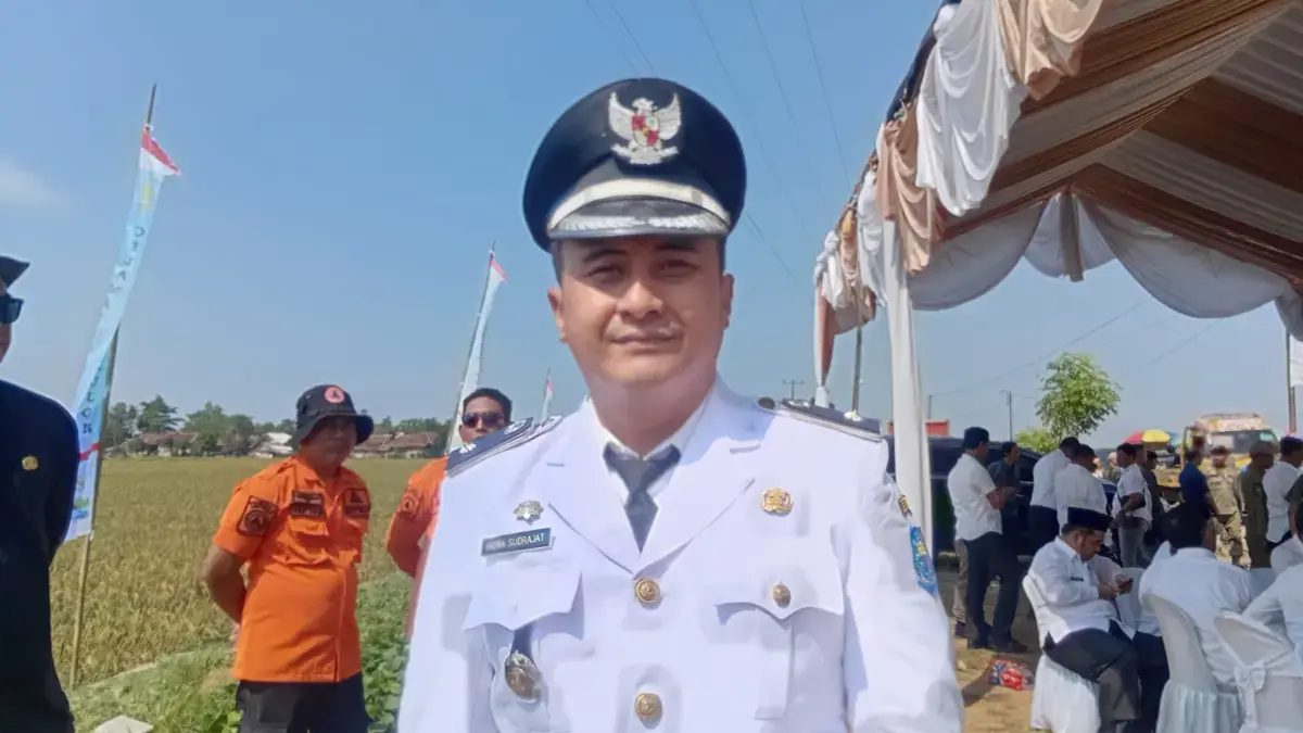 Lurah Palumbonsari Baru.