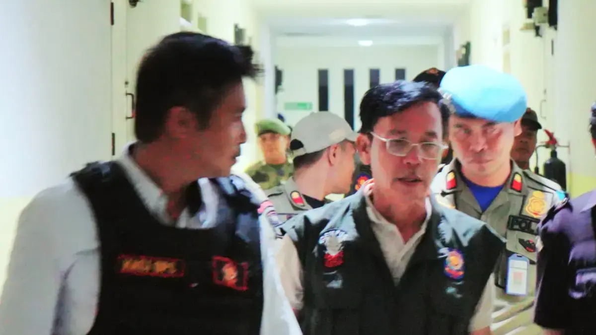 Satpol PP Karawang Bergerak.