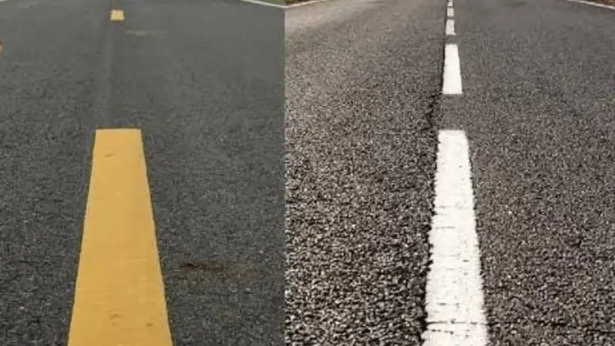 Proyek pengecatan marka jalan di sejumlah titik strategis.