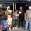 Ratusan orang Terlantar di Karawang.