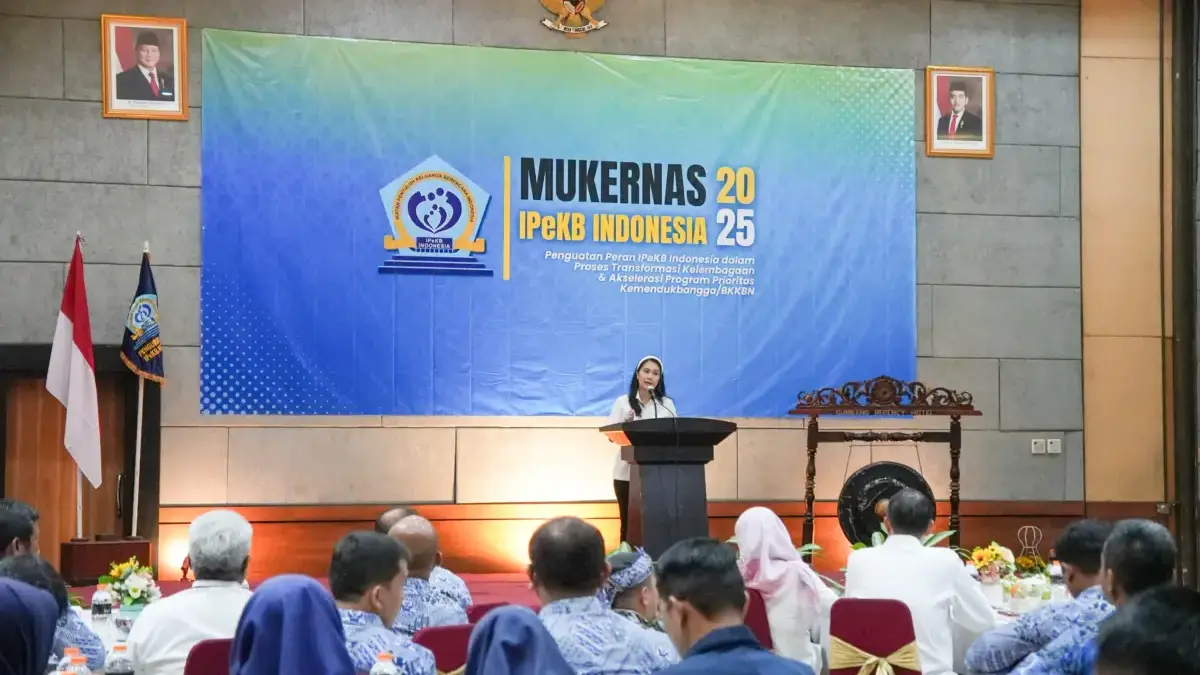 Ratu Ayu Isyana Bagoes Oka.