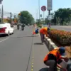 Cat jalan