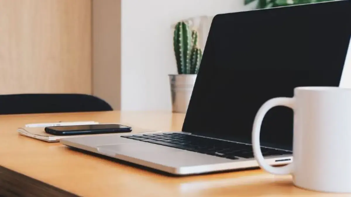 Cara Mengatasi Laptop Black Screen.