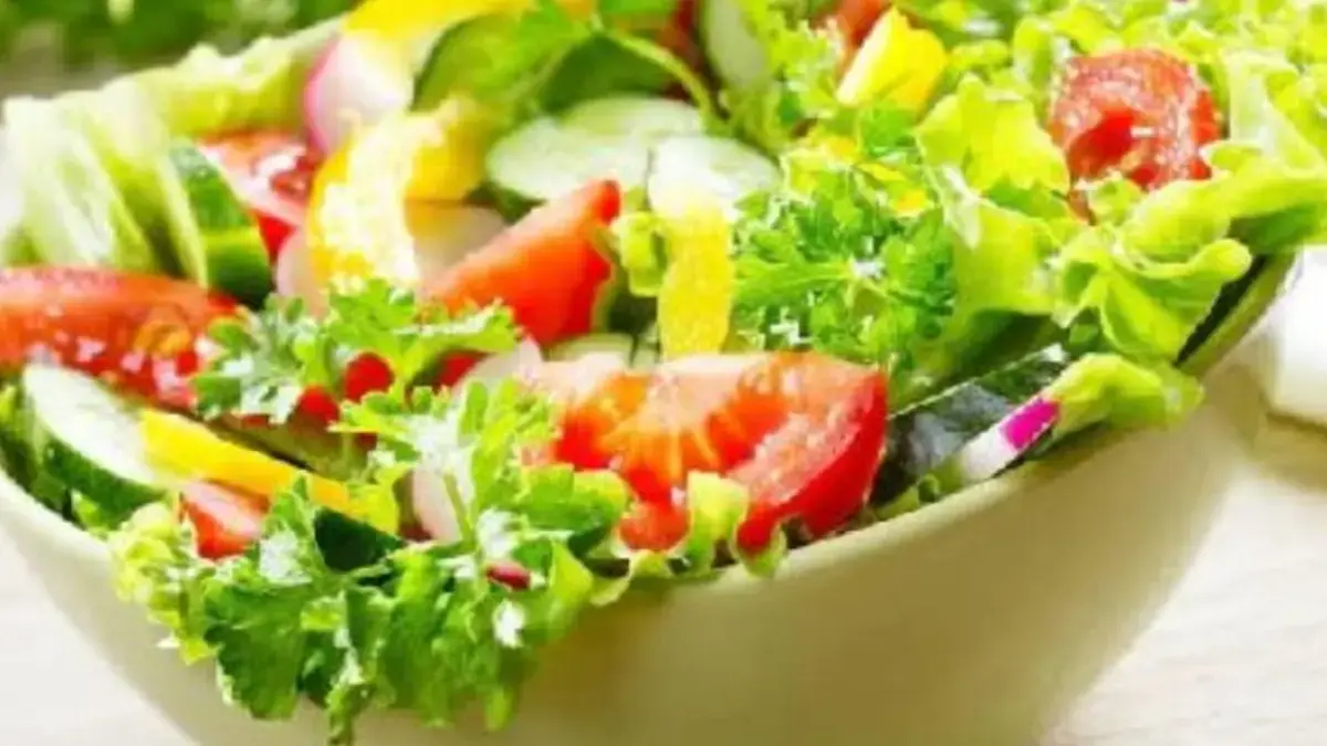 Menu makan siang sehat .