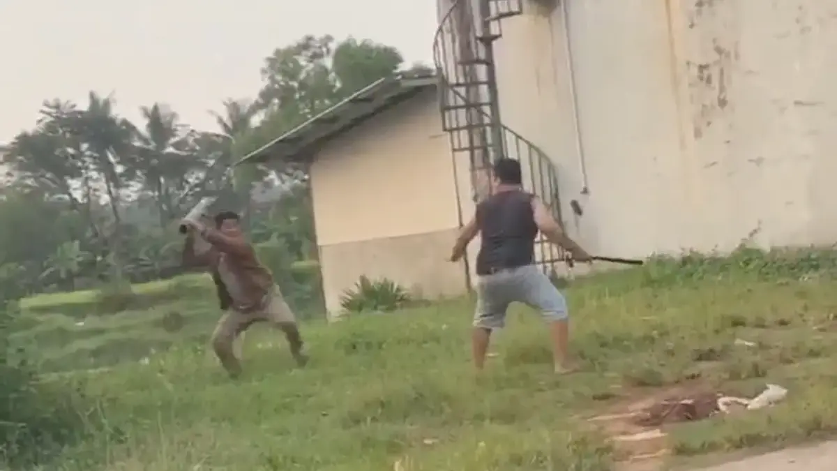 Kejadian Berdarah di Serang Baru.