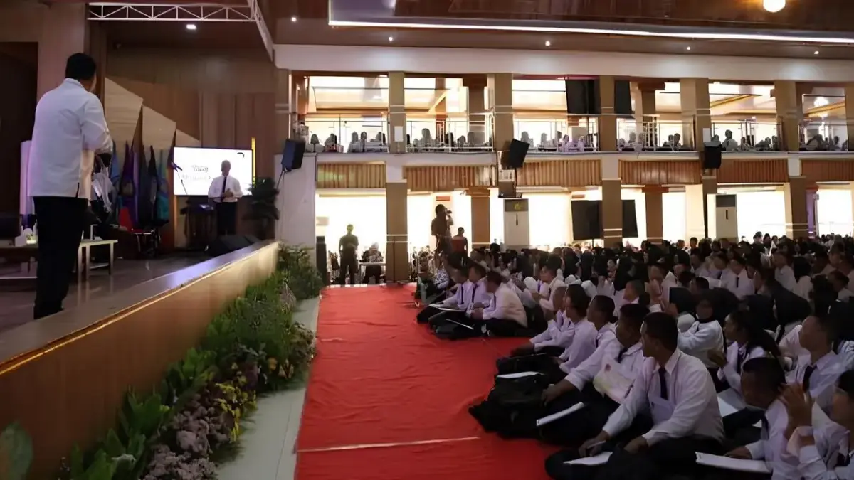 Mahasiswa baru Unsika saat PKKMB