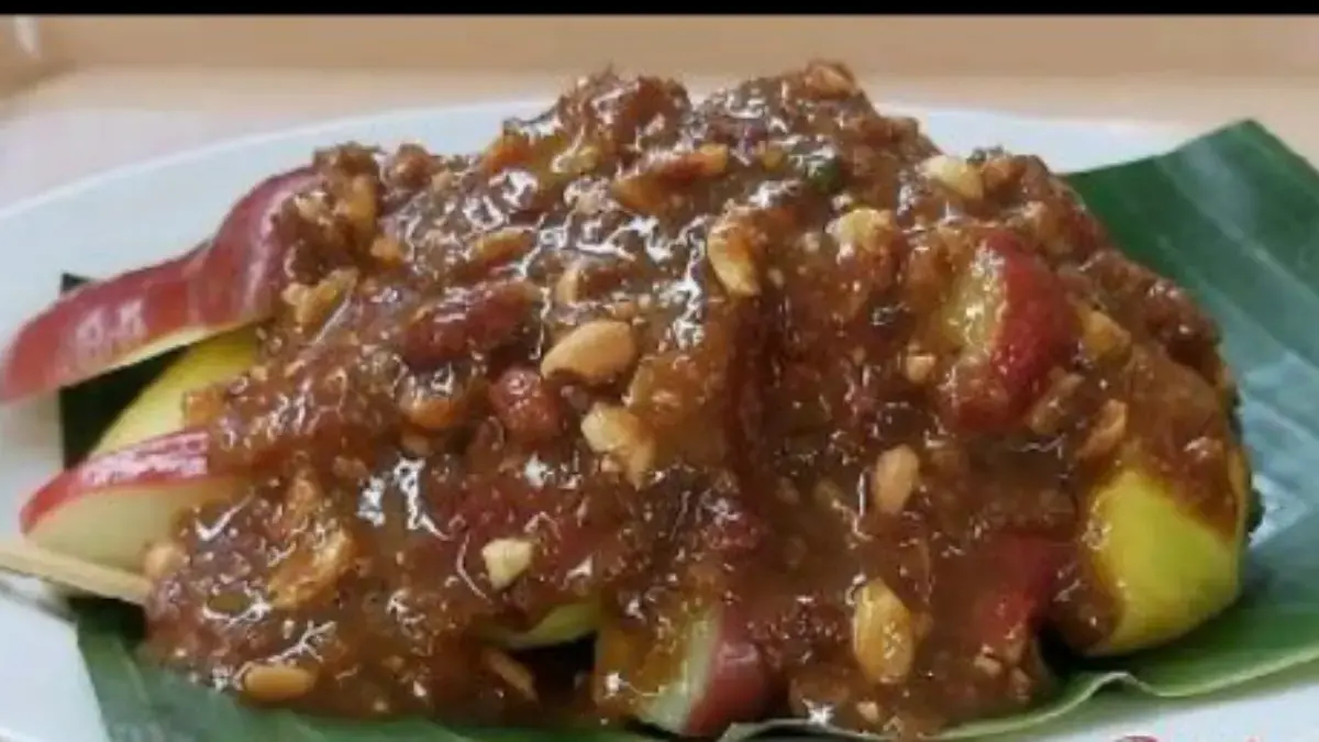 Rujak kolam medan