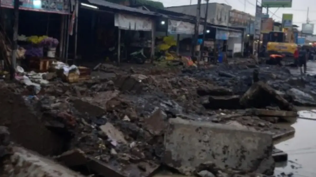 Proyek Drainase Rp 2 M di Jalan Niaga Coreng Muka Pemkab, Dinilai Tak Profesional, Asal dan Rawan Pemborosan Drainase niaga