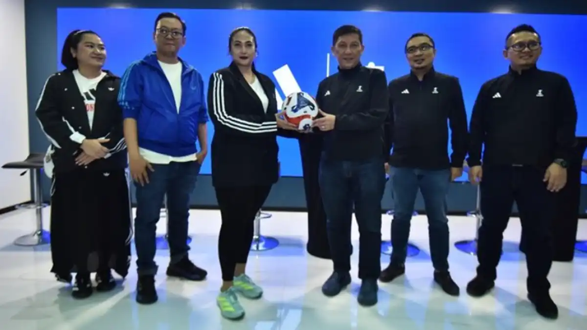 I League Gandeng Adidas