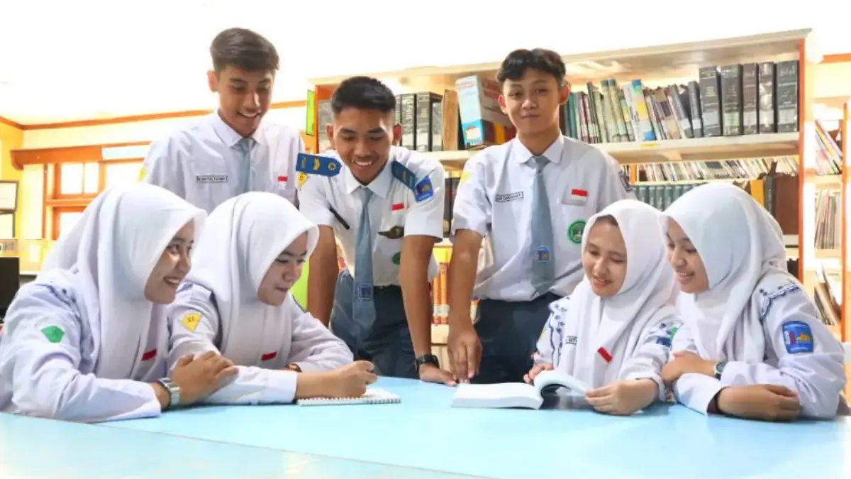 Ilustrasi Anak SMA