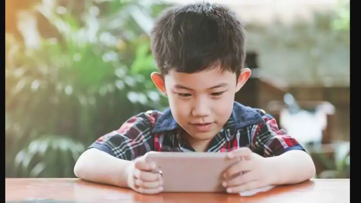 ilustrasi maen gadget