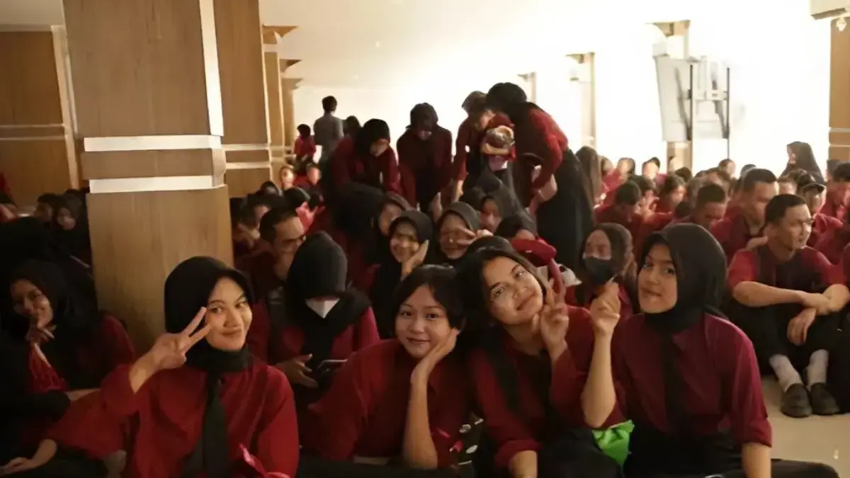 Sebentar lagi PKKMB, Ini Dia Kehidupan Kampus Unsika