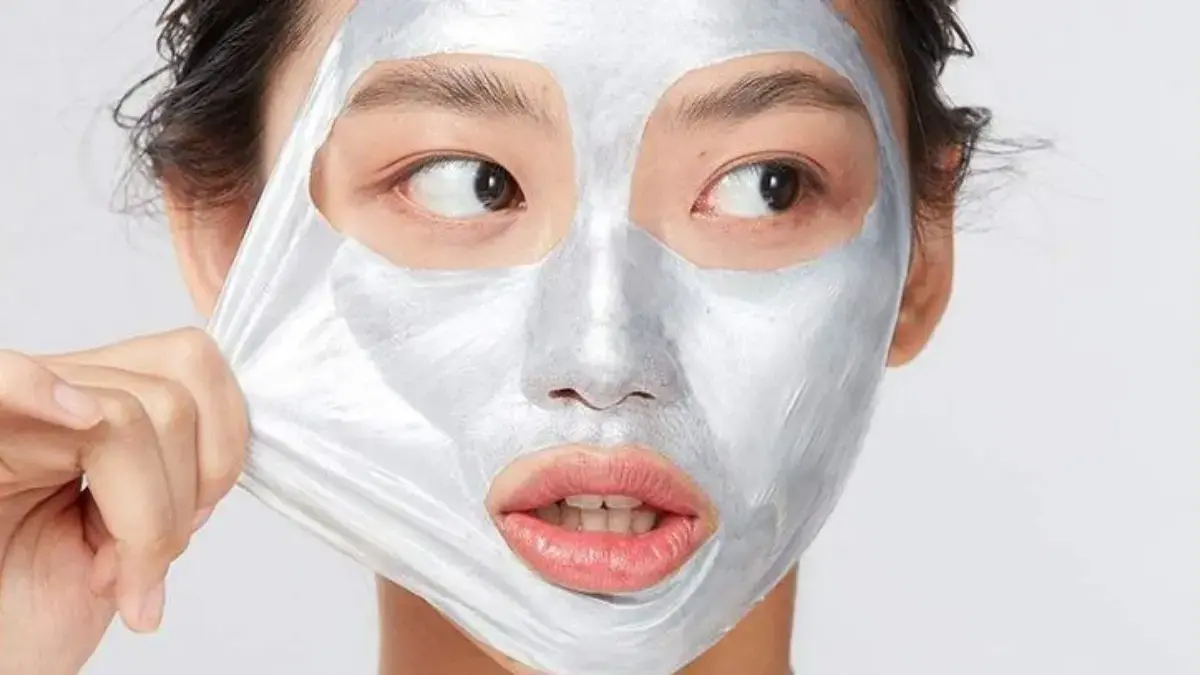 ilustrasi face mask.