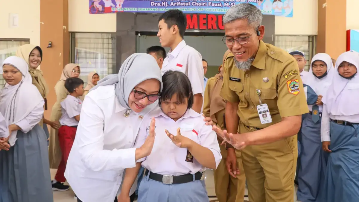 Cek kesehatan.