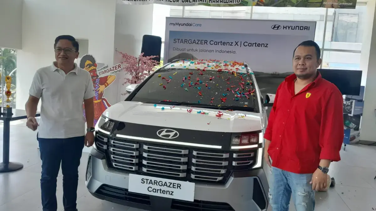 Hyundai Stargazer Cartenz Series
