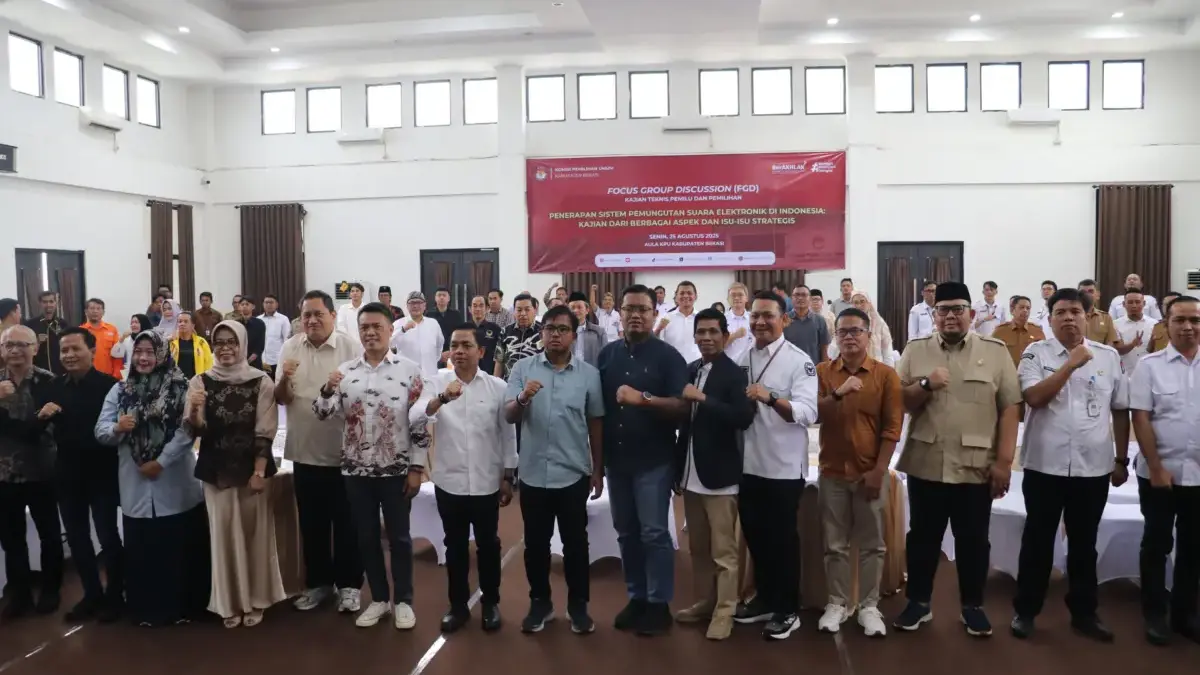 Pilkades Kabupaten Bekasi Menggunakan Sistem e-voting.