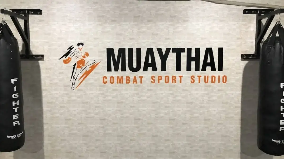 Muaythai Combat Sport Studio Galuh Mas Karawang