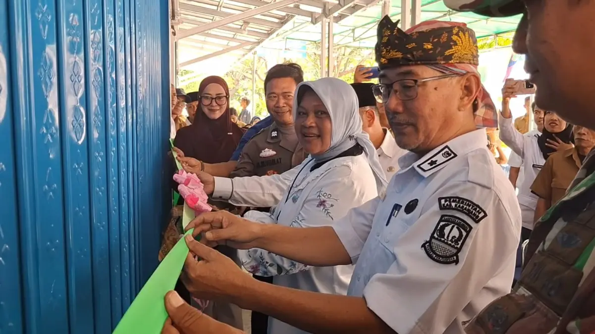 Pemerintah Desa Purwadana menggelar peresmian Unit Usaha Kios BUMDes Purwasejahtera