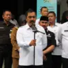 Kejagung Tetapkan Riza Chalid sebagai DPO.
