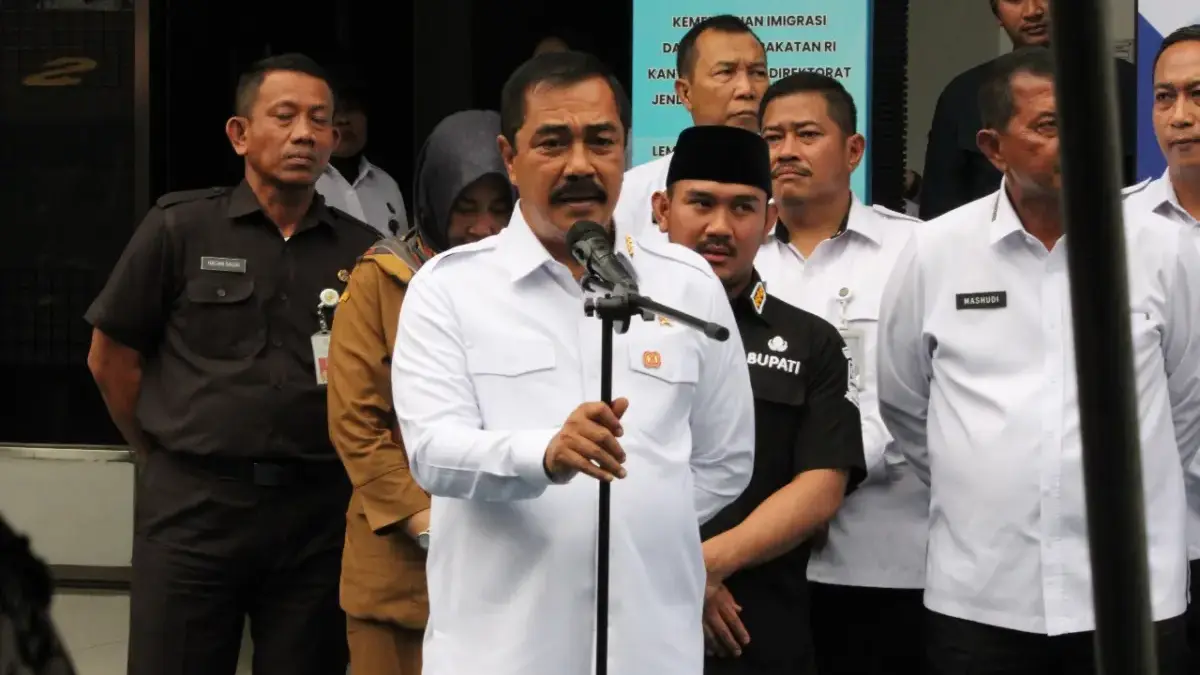 Kejagung Tetapkan Riza Chalid sebagai DPO.