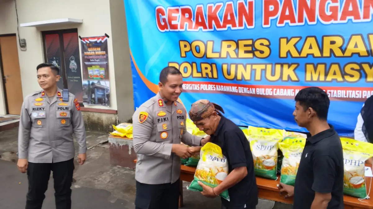 Polres Karawang mengadakan Gerakan Pangan Murah (GPM)