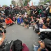 Mahasiswa Kecam Polisi