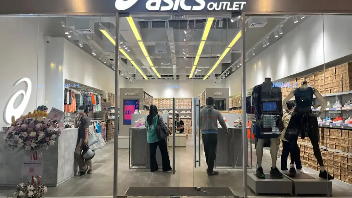 ASICS Summarecon Villaggio Outlet Karawang