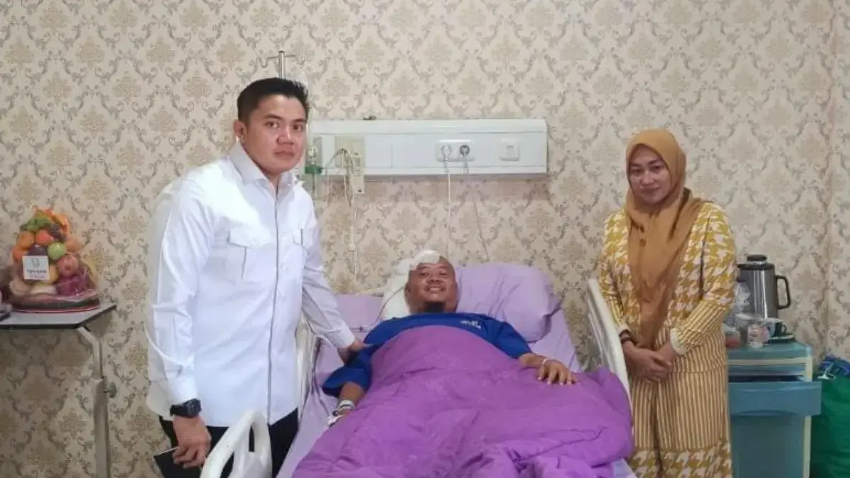 Anggota Polres Karawang Alami Luka Serius.