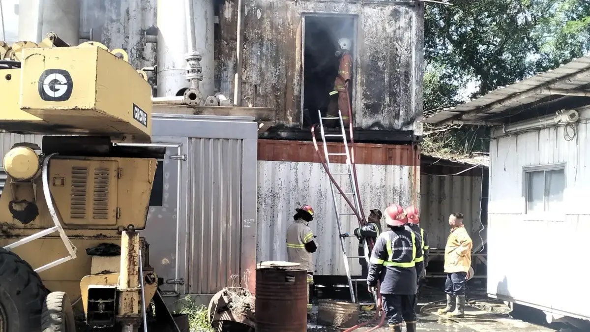 Kebakaran di Kabupaten Bekasi.