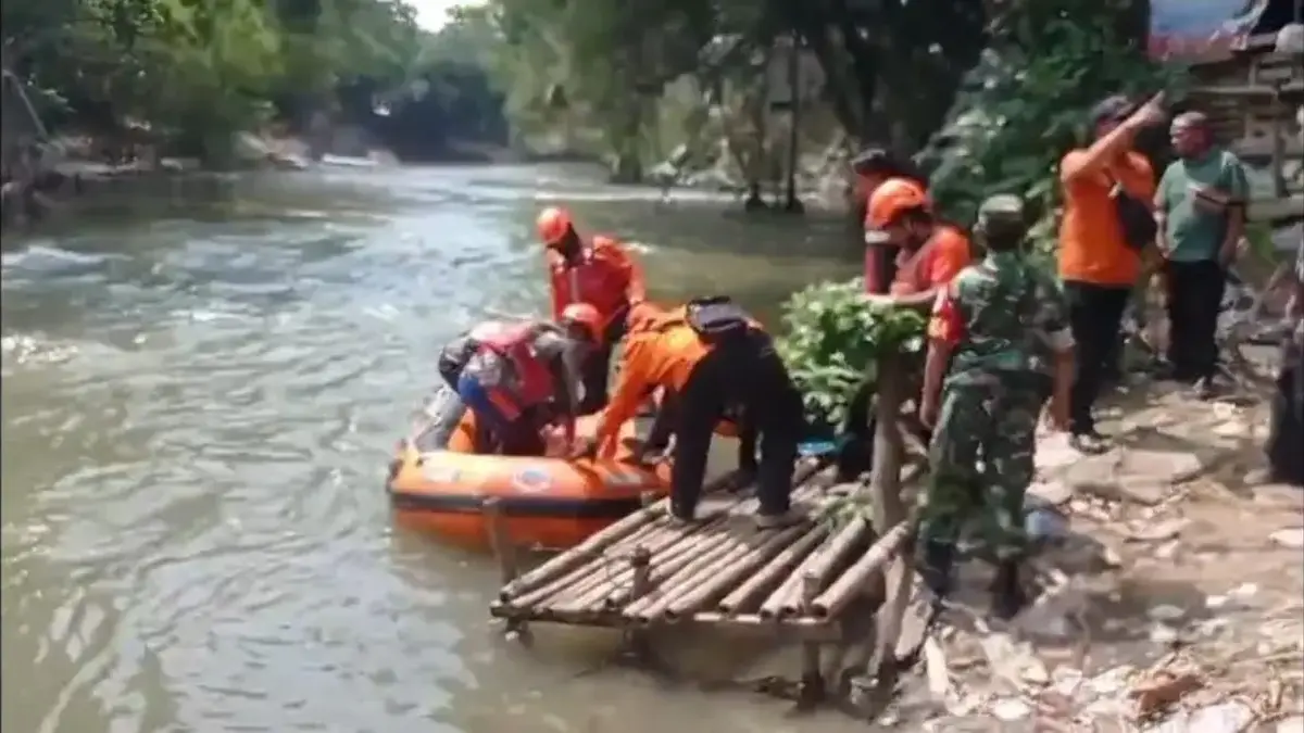 Pelajar yang Tenggelam di Kali Cikarang Ditemukan Tewas.