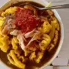 Bubur Cilamaya, Sarapan Ikonik dari Karawang dengan Taburan Kerupuk Mie Melimpah