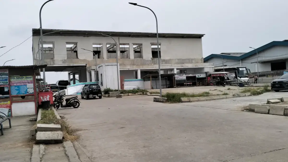 Terminal Kalijaga Cikarang Barat Mangkrak