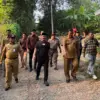 Bupati Ade kunang