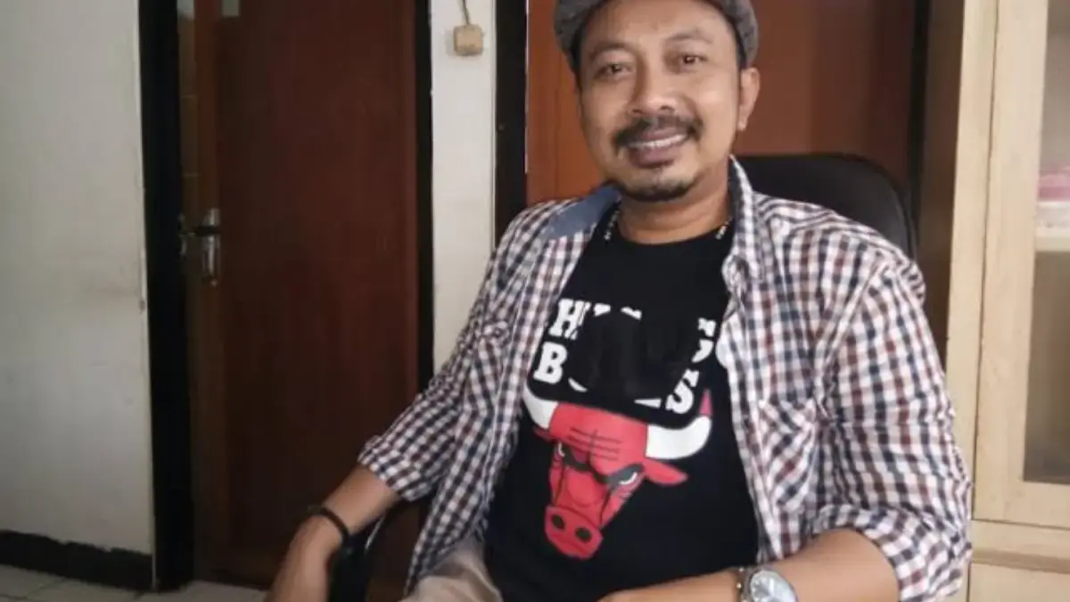 Anggota DPRD Jawa Barat.