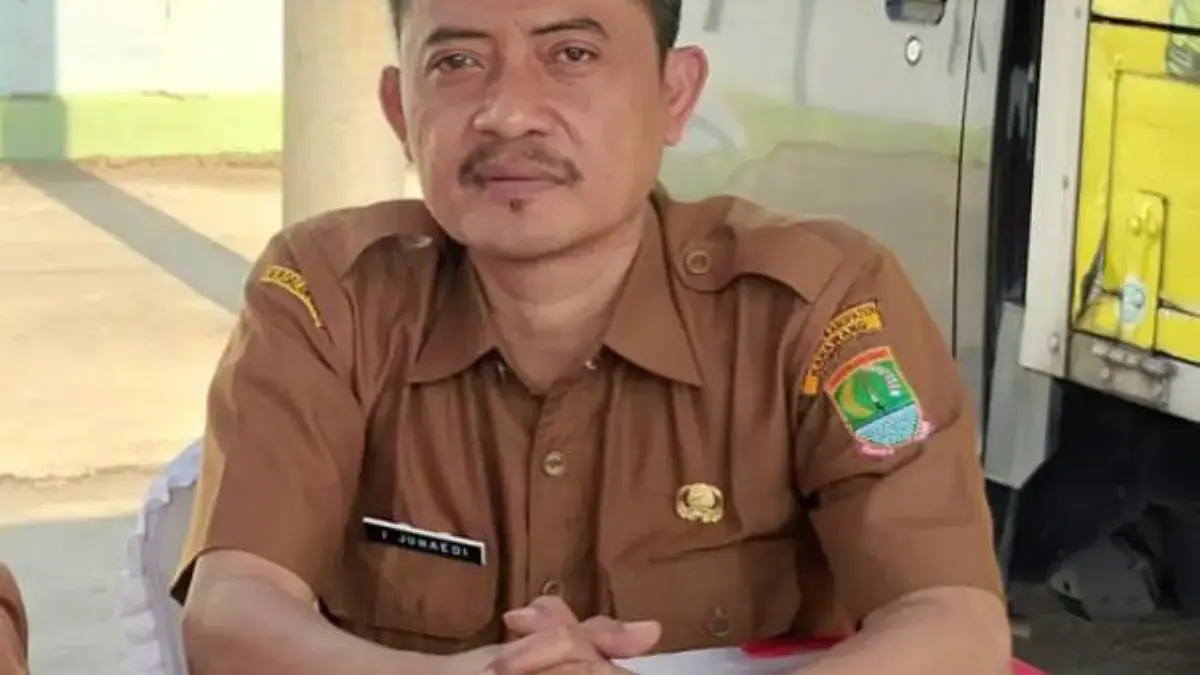 Ketua Tim Penempatan Dalam Negeri dan Luar Negeri Disnaker Karawang, Ijum Junaedi