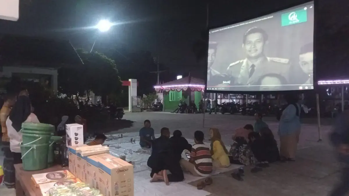 Nonton Bareng Film Penumpasan Pengkhianatan G30S/PKI.