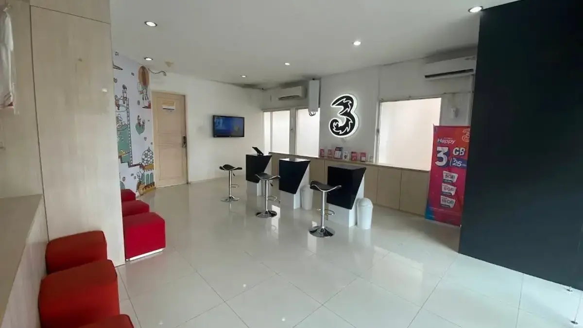3 Store Galuh Mas Karawang