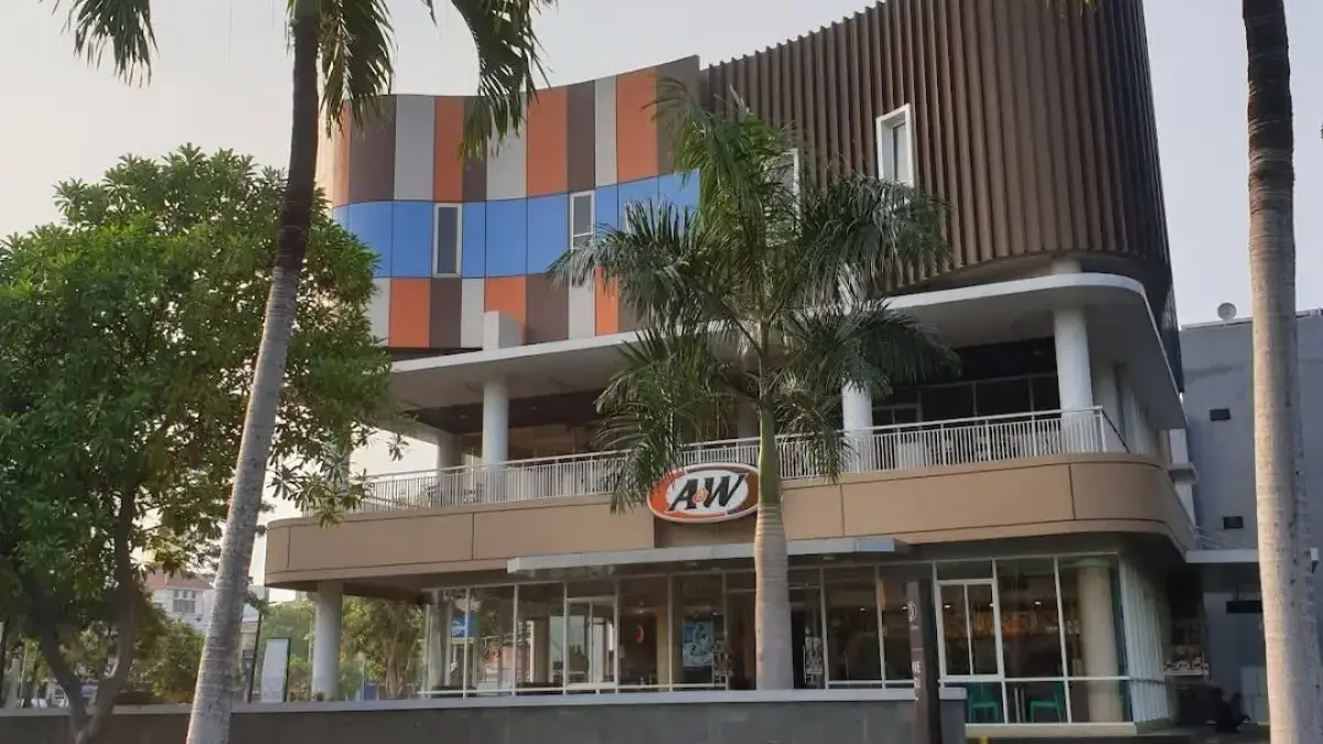 8 Rekomendasi Fast Food di Galuh Mas Karawang