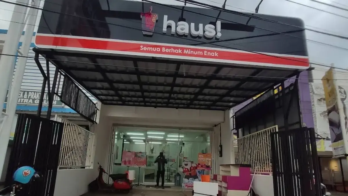 HAUS! Galuh Mas Karawang