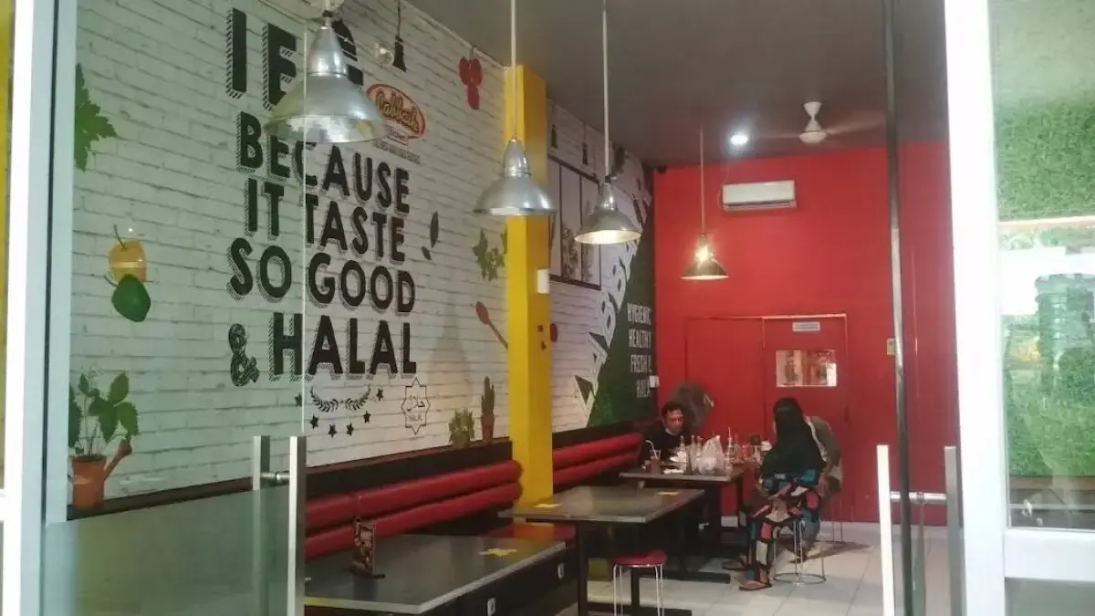 Labbaik Galuh Mas Karawang
