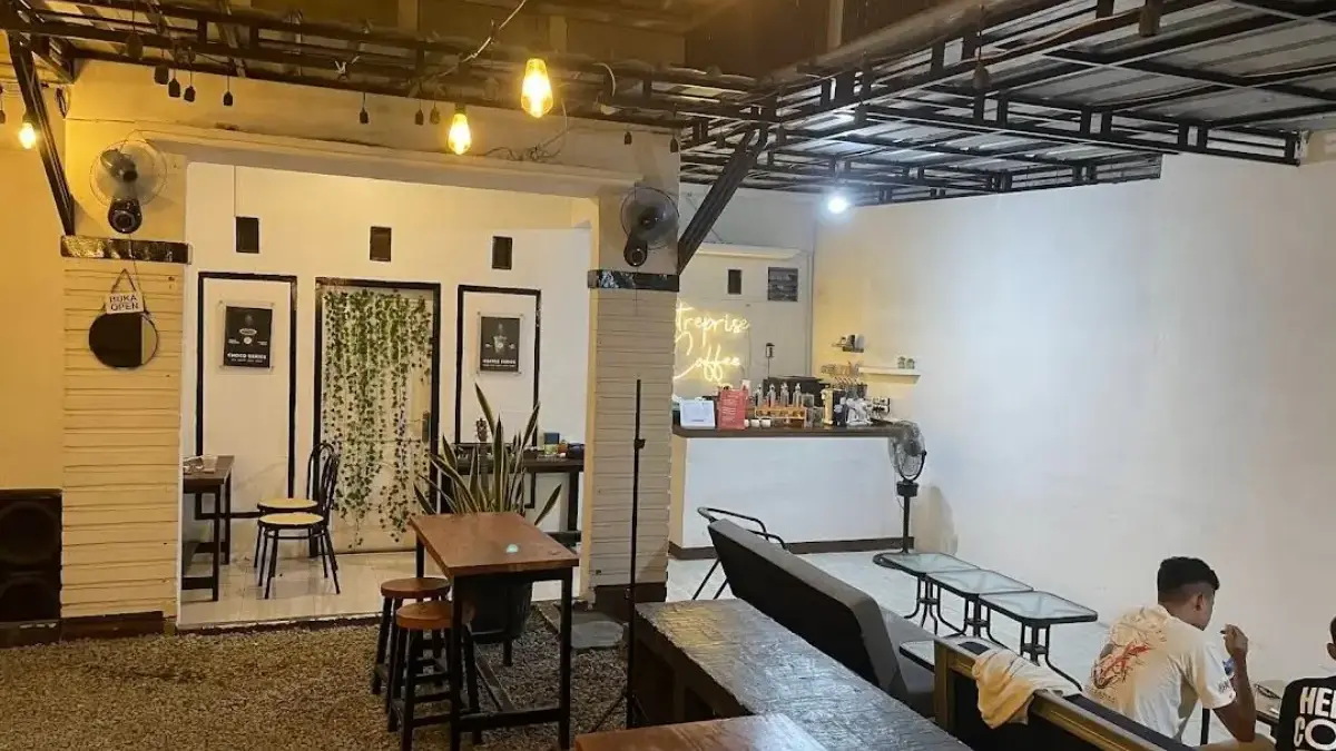 Enterprise 93 Coffee Perumnas Karawang